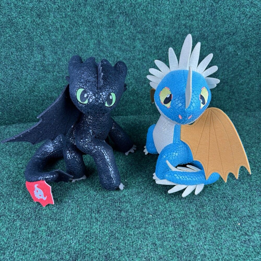 DreamWorks How To Train Your Dragon Toothless & Deadly Nadder 8" Plush Toy